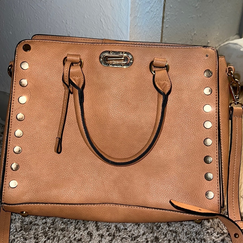 A nice size purse